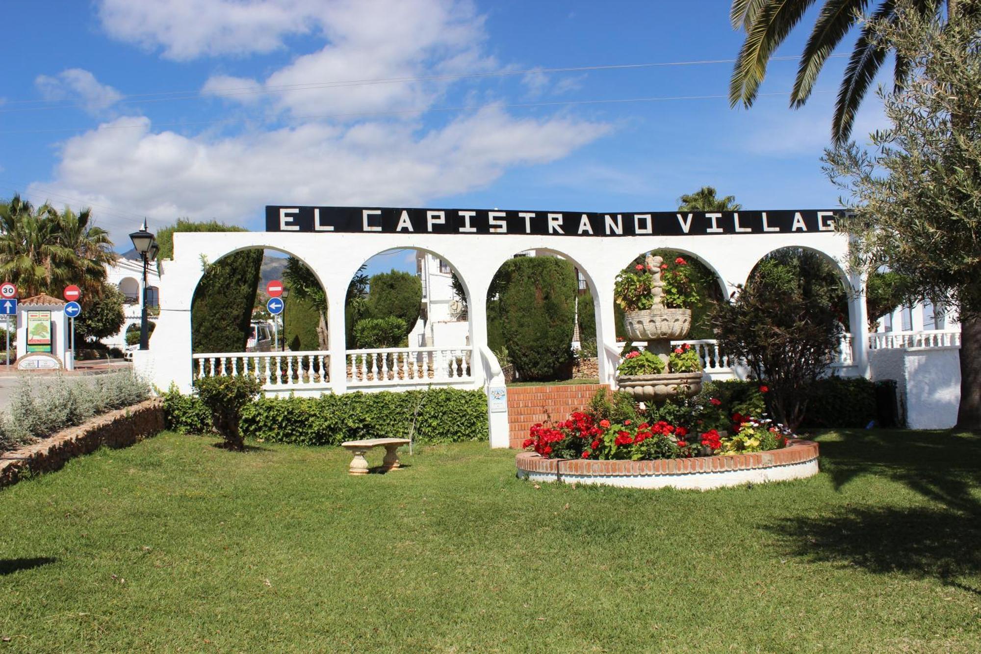 Apartamento Capistrano Village Nerja Eksteriør bilde